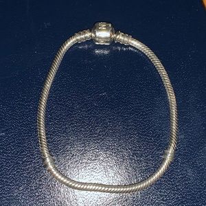 Pandora Barrel Clasp- size 7.5